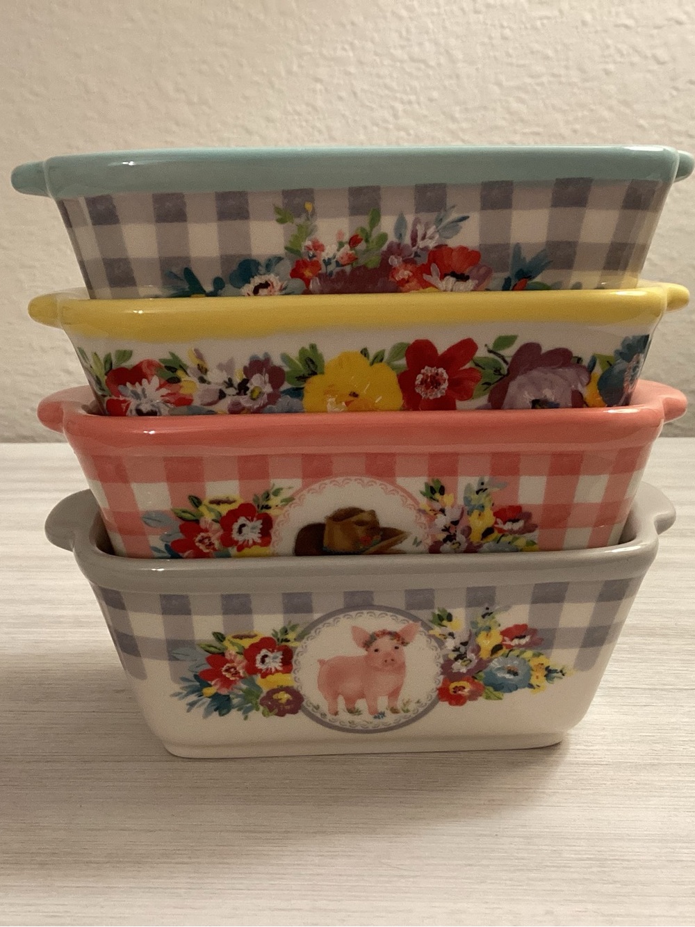 The Pioneer Woman Sweet Romance Blossoms Mini Ceramic Loaf Pan Set, 4 Pack - IEC